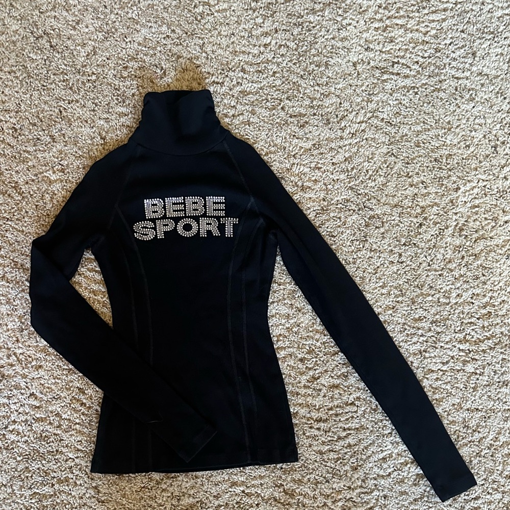 Bebe tightfitting turtleneck